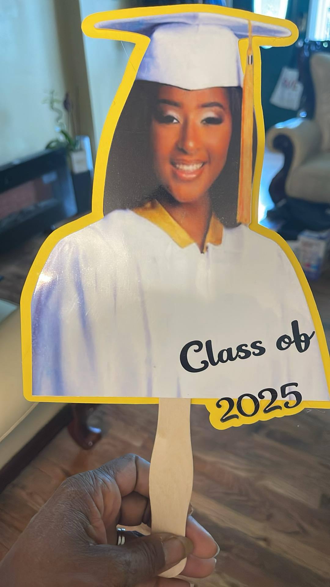 GRADUATION CUSTOMIZED/PERSONALIZED fans